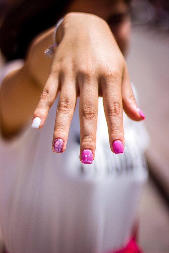 ニキビの隠し方でおすすめのメイクテクニックは？