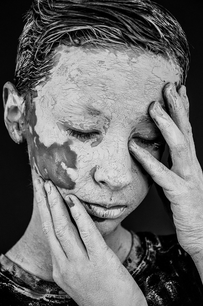 ニキビ跡の色素沈着を改善するための効果的な方法は？