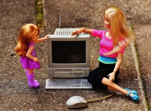 未成年のニキビ跡治療に美容皮膚科は必要？保護者同意のポイントは？